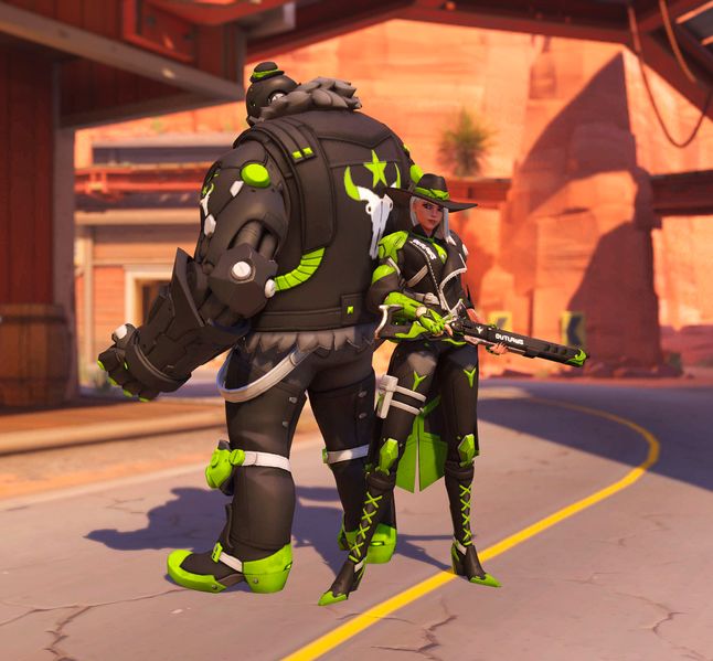 Файл:Эш-Houston Outlaws.jpg